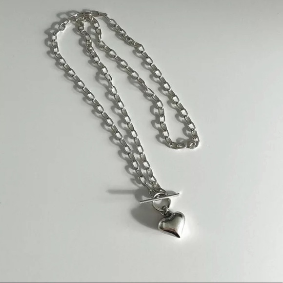 925 Sterling Sliver Chunky Toggle Heart Necklace - Picture 6 of 7